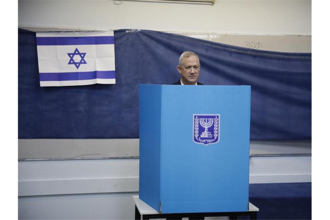 Wahl in Israel: Likud und Blau-Weiß in Prognosen gleichauf