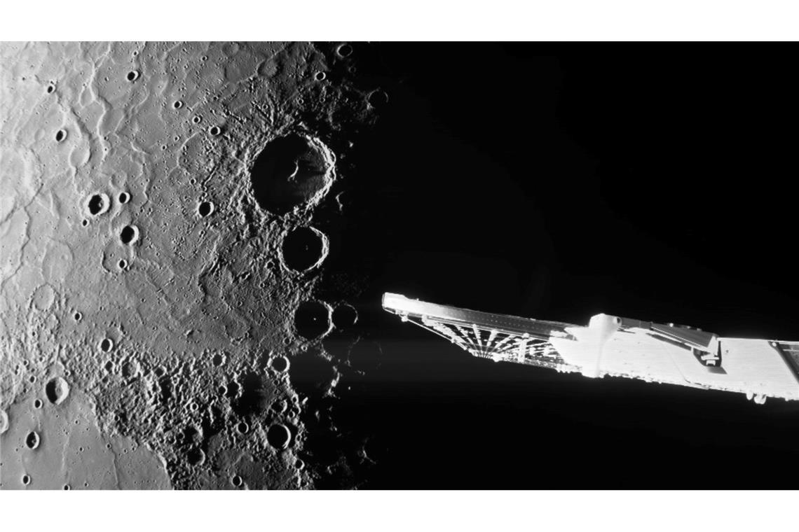 Sonde "BepiColombo" fliegt planmäßig knapp am Merkur vorbei "BepiColombo" soll künftig die Oberfläche des kleinen Planeten erforschen.