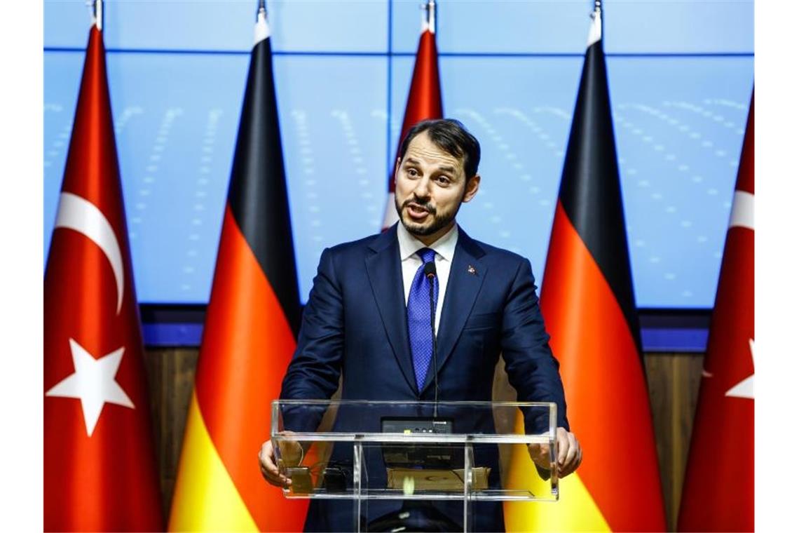 Türkischer Finanzminister tritt zurück Berat Albayrak tritt als Finanzminister der Türkei zurück. Foto: Ahmed Deeb/dpa