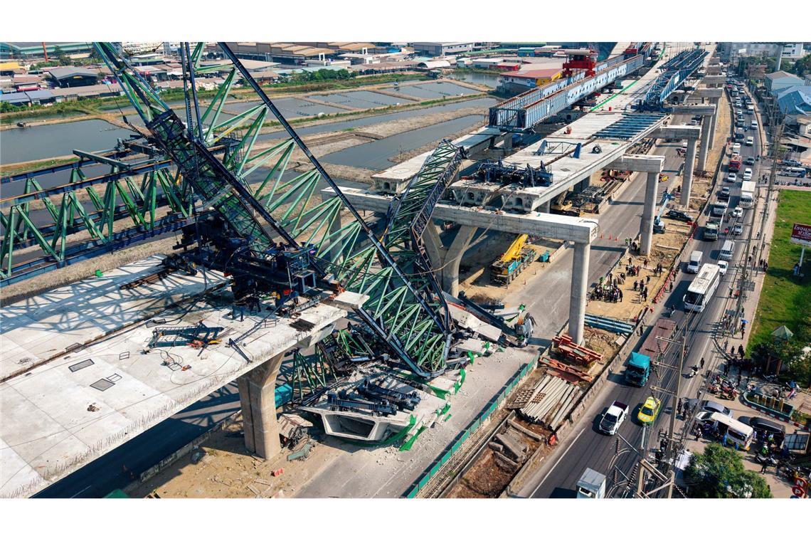 Bereits zum zweiten Mal innerhalb von 24 Stunden ist es in Thailand zu einem tödlichen Unglück mit einem Baukran gekommen.