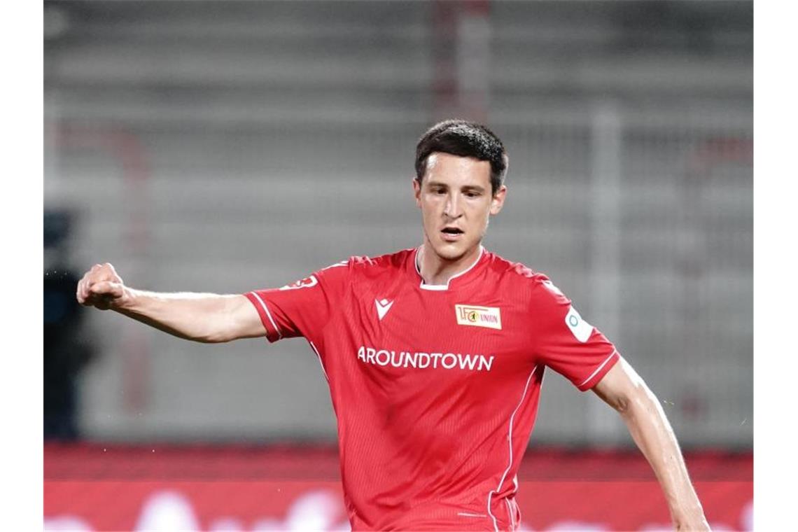 Ruhnert bestätigt: Schlotterbeck zurück zum SC Freiburg Berlins Keven Schlotterbeck in Aktion. Foto: Kay Nietfeld/dpa/Archivbild