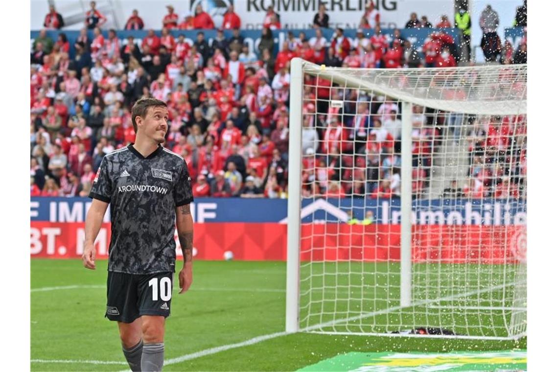 Union reist ohne Kruse und Ryerson zu Pokalschreck Mannheim Berlins Max Kruse wird ausgewechselt. Foto: Torsten Silz/dpa/Archivbild