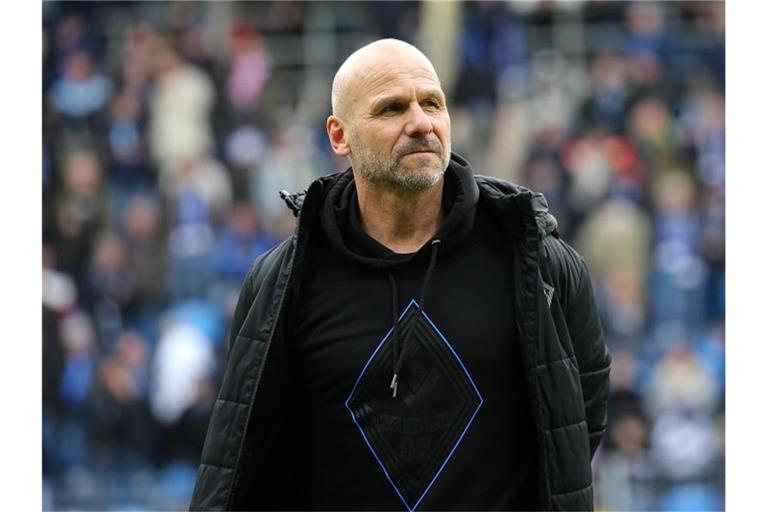 Bernhard Trares, Trainer von Waldhof Mannheim. Foto: Michael Deines/dpa/Archivbild