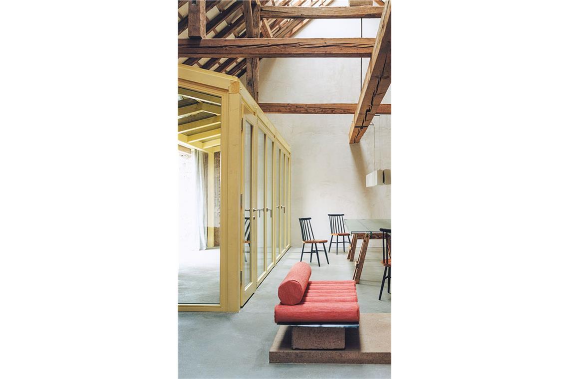 Große Ehre – Stuttgarter Architekten bauen eines der 50 besten Einfamilienhäuser Besondere Anerkennung: „Vom Heuboden zum Wohnraum“ in Albisheim von Piertzovanis Toews (Albisheim).