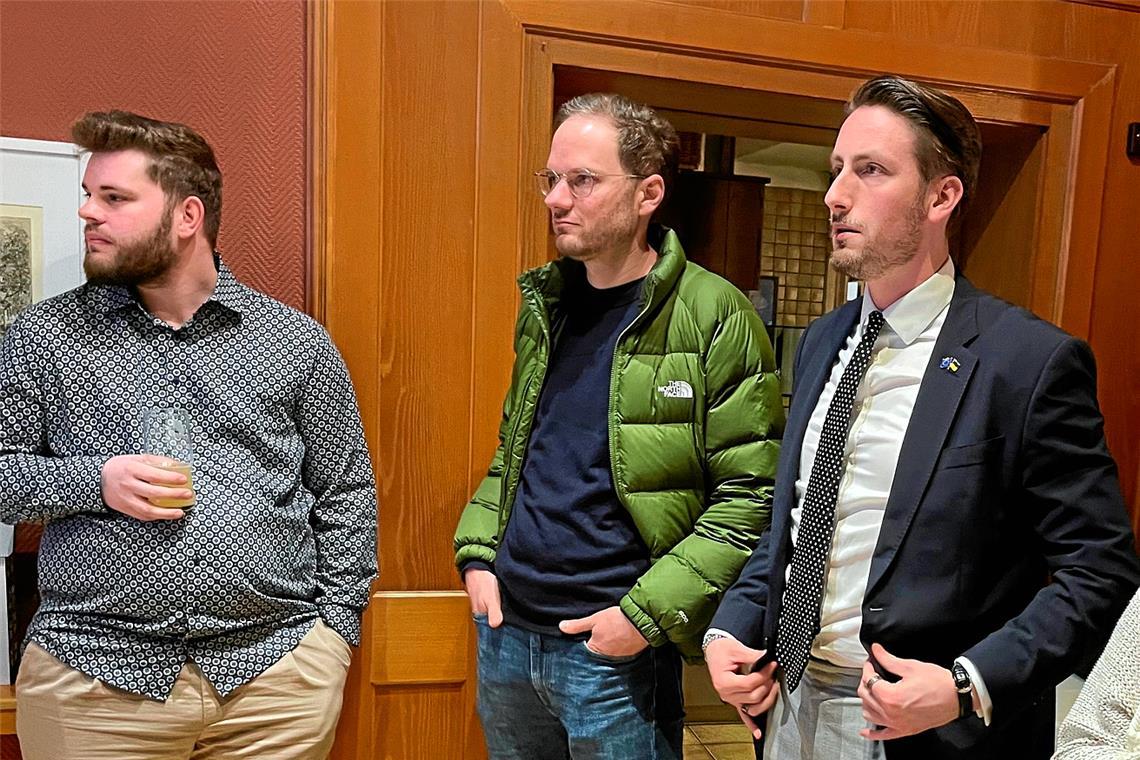 Betretene Blicke bei Marc Juric (rechts) und seinen Parteifreunden. Nach dem Bundestag ist die FDP nun auch aus dem Landtag geflogen. 