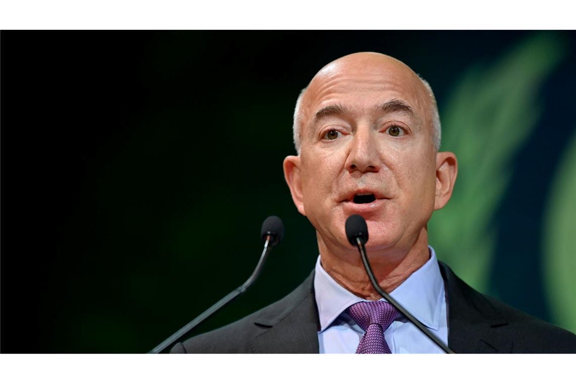 "Washington Post"-Mitarbeiter wollen Treffen mit Bezos Bezos hatte die "Washington Post" im vergangenen Jahr auf die traditionelle Wahlempfehlung im Rennen ums Weiße Haus verzichten lassen.