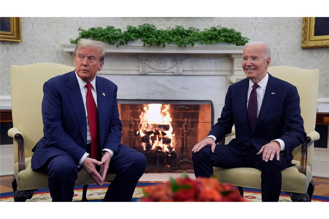 Biden empfängt Trump mit Handschlag im Weißen Haus Biden und Trump beantworten keine Fragen von Journalisten.