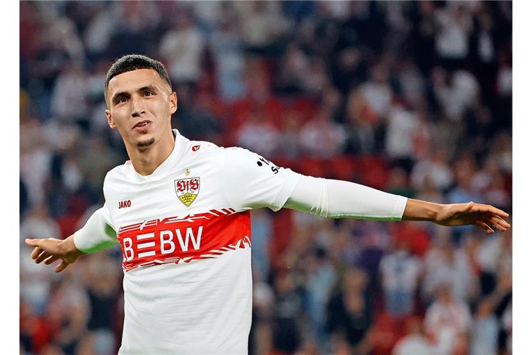 Bilal El Khannouss trug sich gegen St. Pauli in die VfB-Torschützenliste ein.