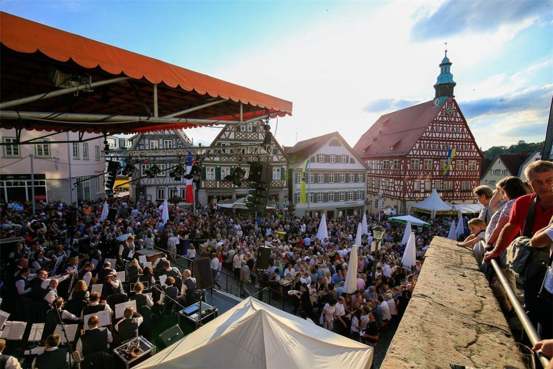 Eröffnung des 49. Backnanger Straßenfests Eröffnung des 49. Backnanger Straßenfests