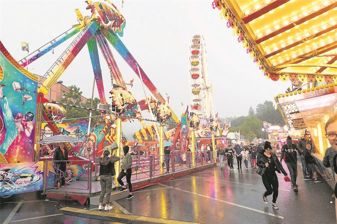 Straßenfest-Samstag 2019: Spaß trotz Regen Straßenfest-Samstag 2019: Spaß trotz Regen