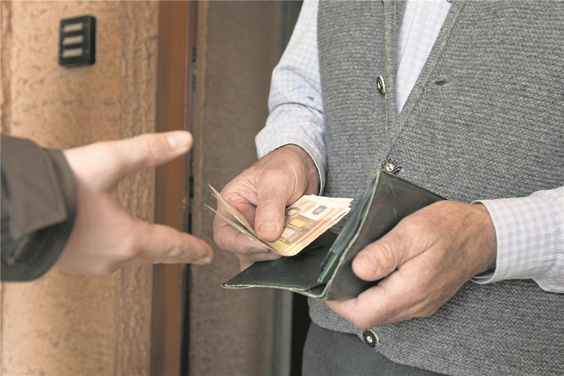 Trickbetrüger zugeschlagen Trickbetrüger zugeschlagen