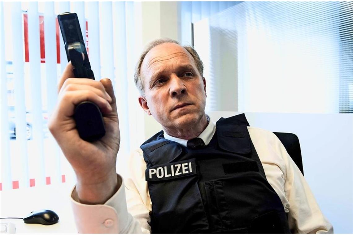 Und ewig schießt der Tukur hier Und ewig schießt der Tukur hier