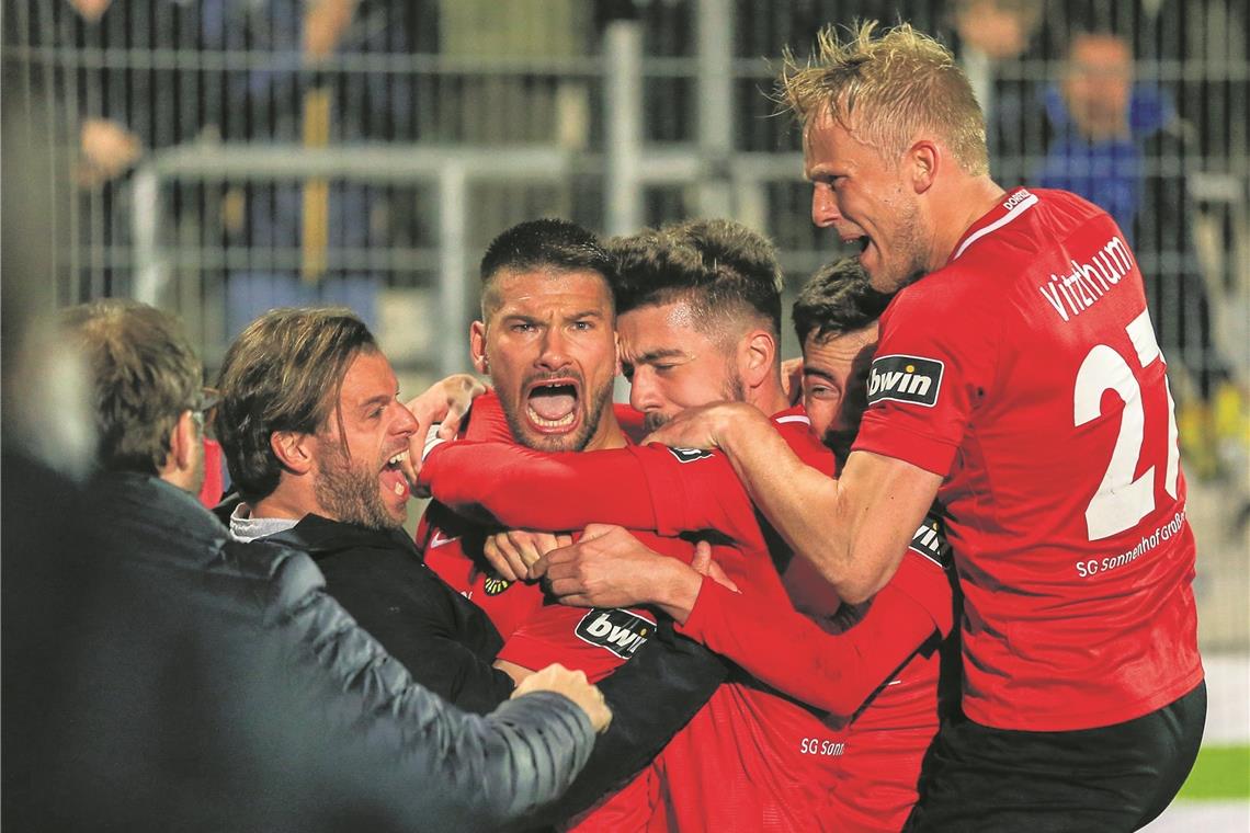 Die SG Sonnenhof Großaspach bleibt in der Dritten Liga, weil...
