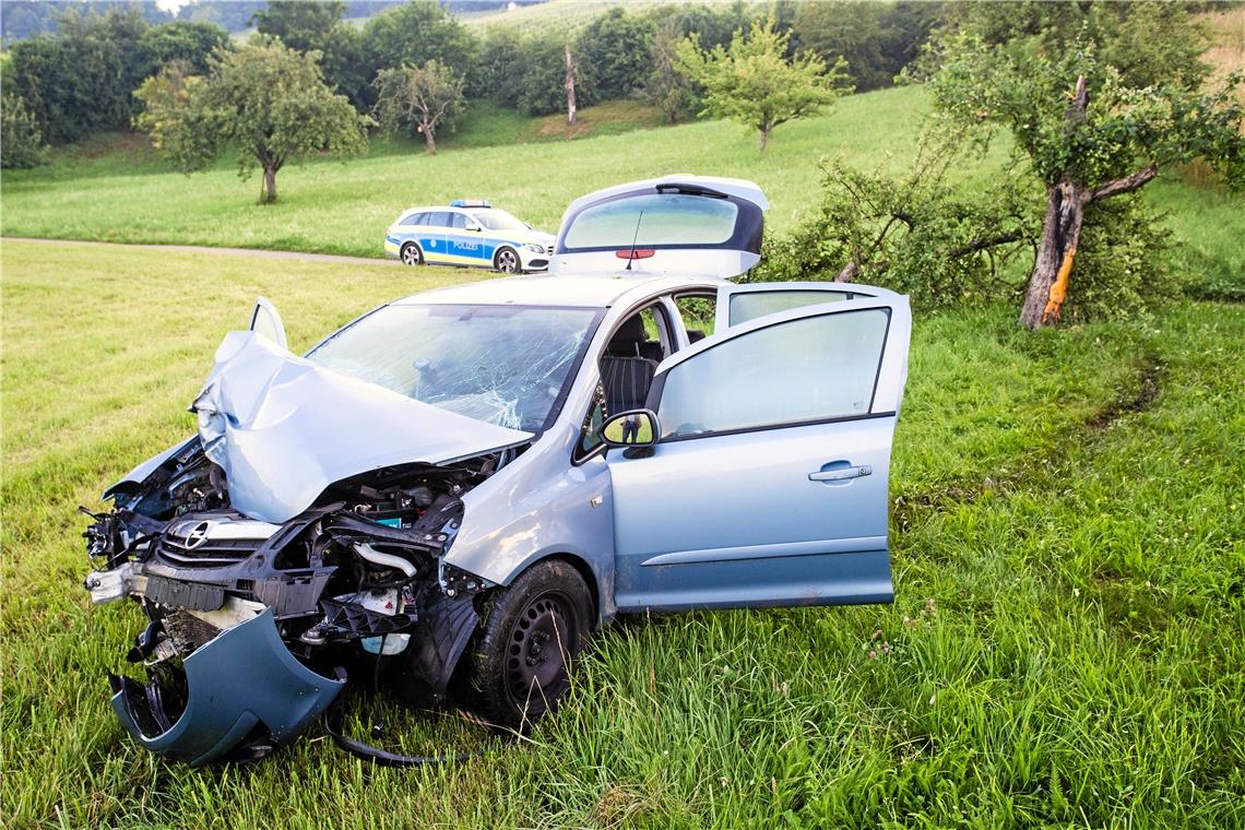 Schwerer Unfall in Allmersbach am Weinberg