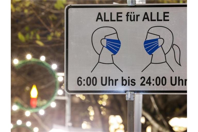 Binnen 24 Stunden sind mehr als 23.000 neue Corona-Infektionen gemeldet worden. Foto: Jan Woitas/dpa-Zentralbild/dpa