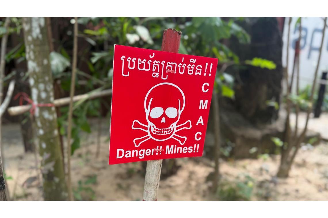 Bis heute lauern in Kambodscha viele Minen im Boden.