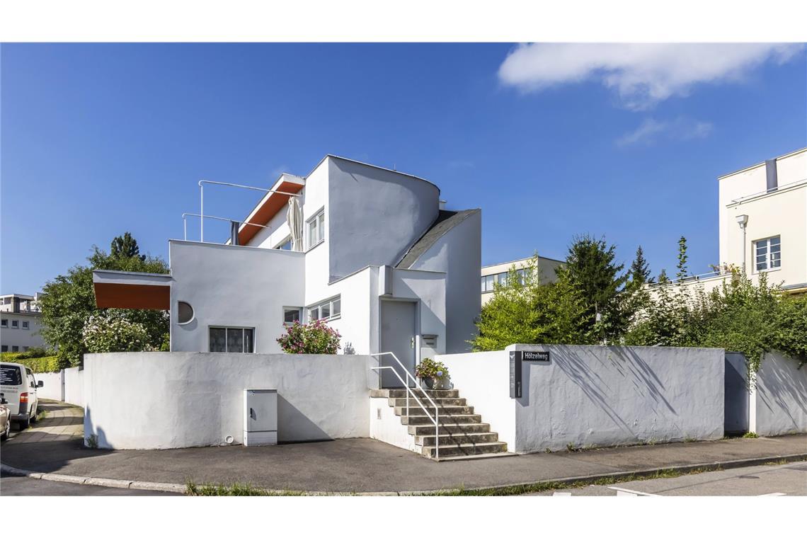 Stuttgart versteckt die wichtigste Wohnsiedlung der Welt Bis heute vermietet und im Besitz der Stuttgarter Wohnungs- und Städtebaugesellschaft (SWSG): Wohnhaus, entworfen von Hans Scharoun in der Weissenhofsiedlung in Stuttgart.