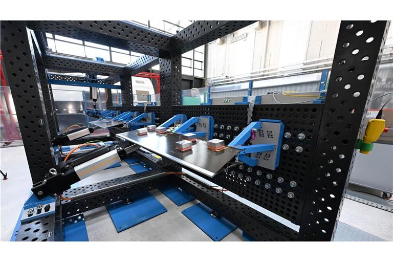 Bis zu drei Steuerflächen können gleichzeitig getestet werden.