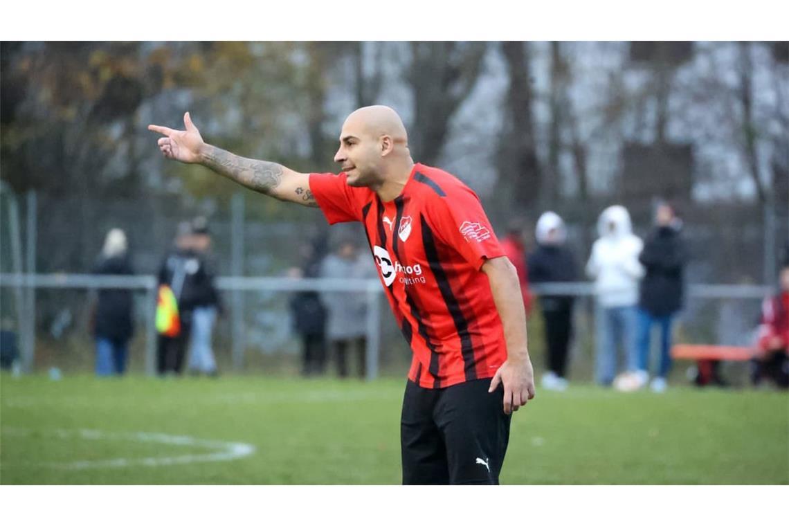 Bis zum Sommer stand Ugur Yilmaz noch beim FV Neuhausen an der Seitenlinie. Jetzt kehrt er mit seinem neuen Verein TSV Bernhausen erstmals zurück an die alte Wirkungsstätte.