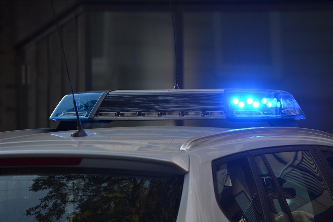 Tankstelle in Fellbach überfallen