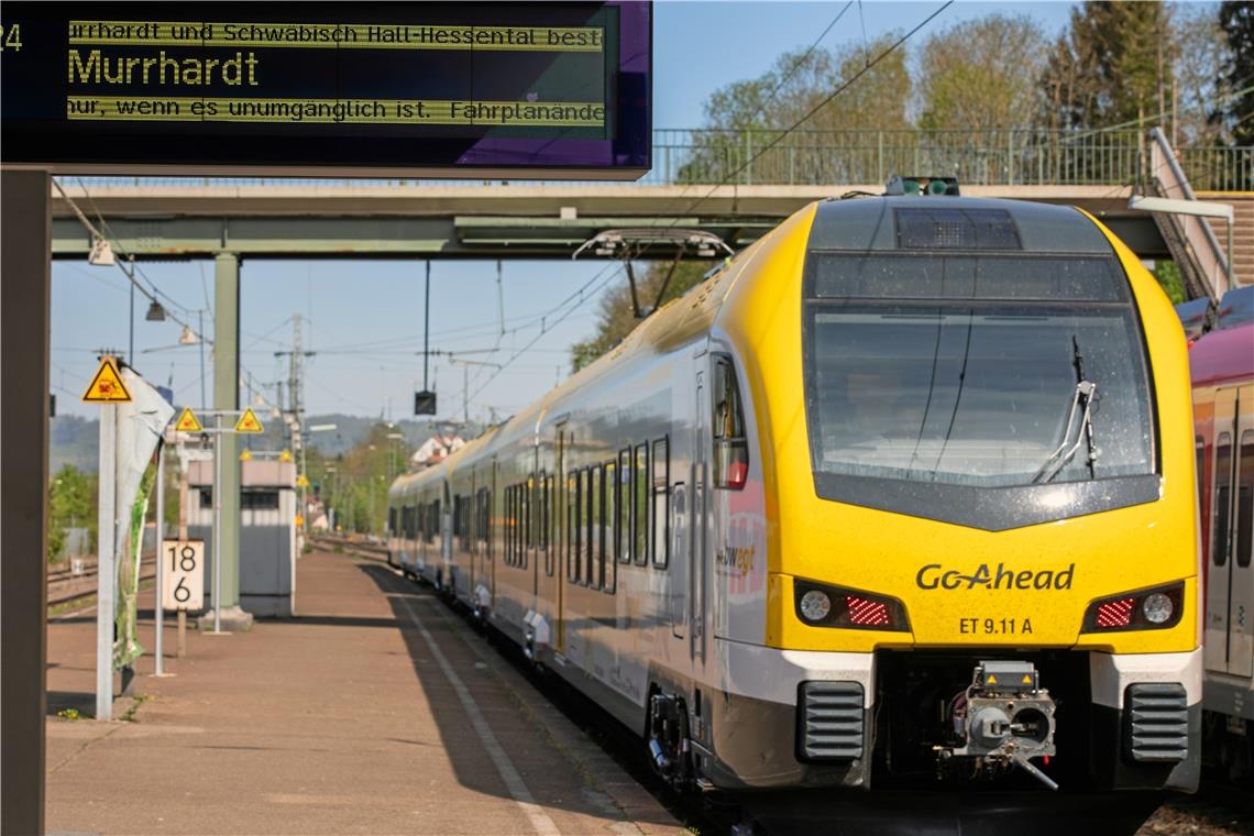 Druck machen für den Murrbahnausbau Bislang sind auf der Murrbahn nur Nahverkehrszüge unterwegs, für eine zusätzliche Intercityverbindung reicht die Kapazität der Strecke nicht aus. Foto: A. Becher