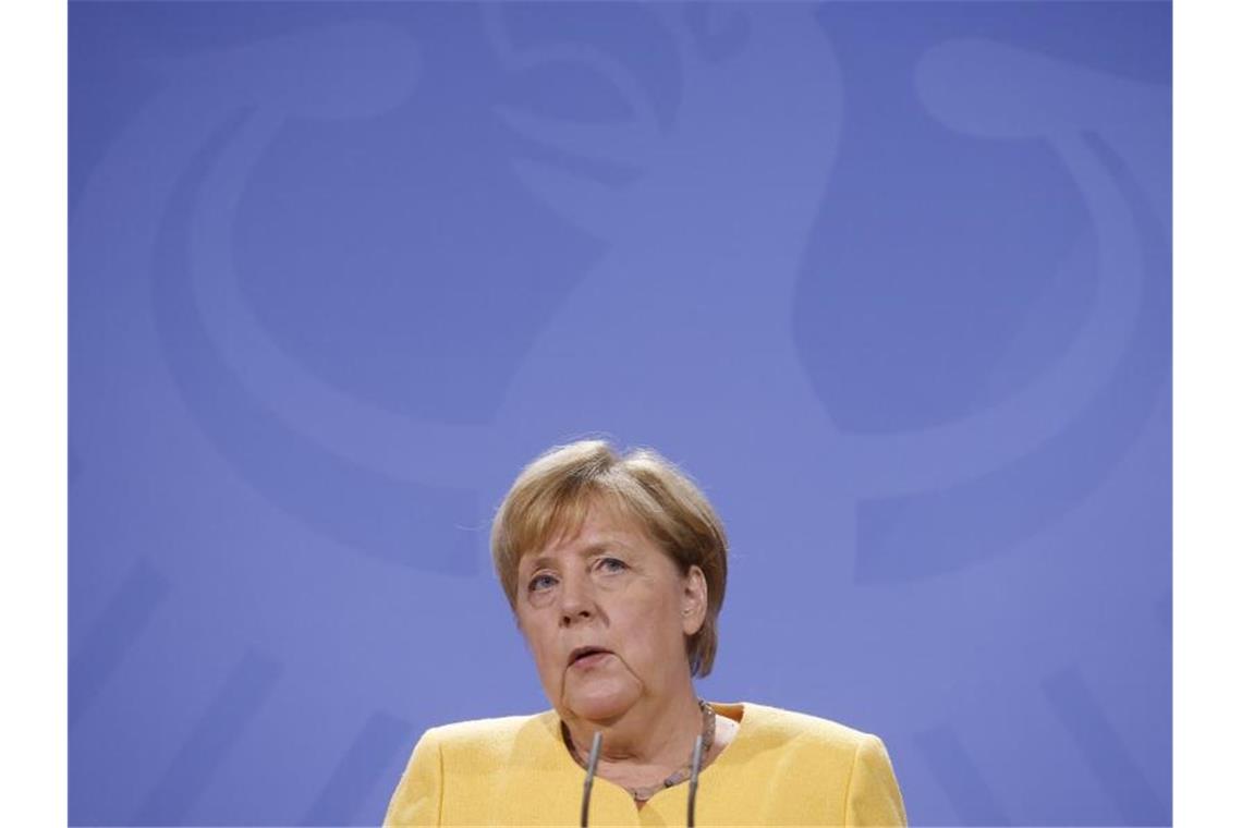 „Bitter, dramatisch und furchtbar ist diese Entwicklung natürlich für die Menschen in Afghanistan“: Bundeskanzlerin Angela Merkel. Foto: Odd Andersen/AFP POOL/dpa
