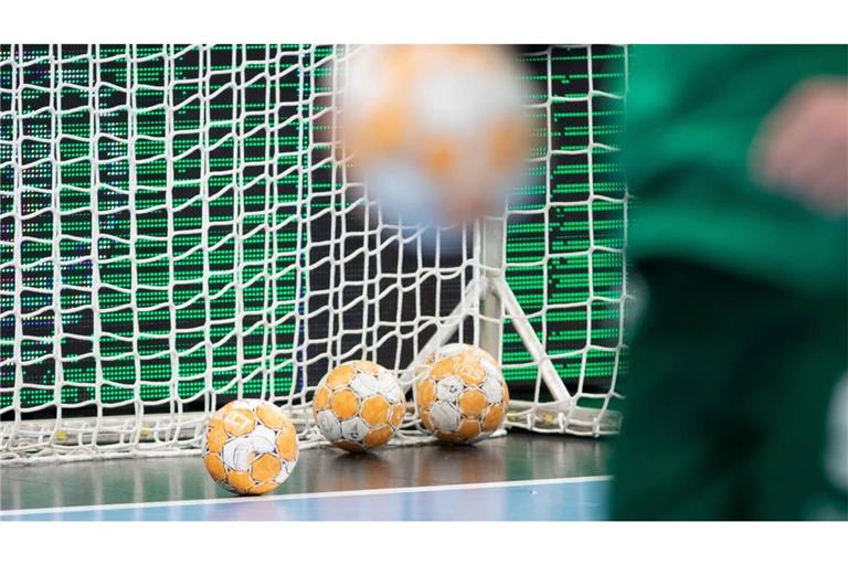 Bitterer Rückschlag für Team Esslingen: Die Landesliga-Handballer verspielen beim Tabellenführer TV Treffelhausen eine 18:12-Pausenführung und verlieren noch mit 23:26.