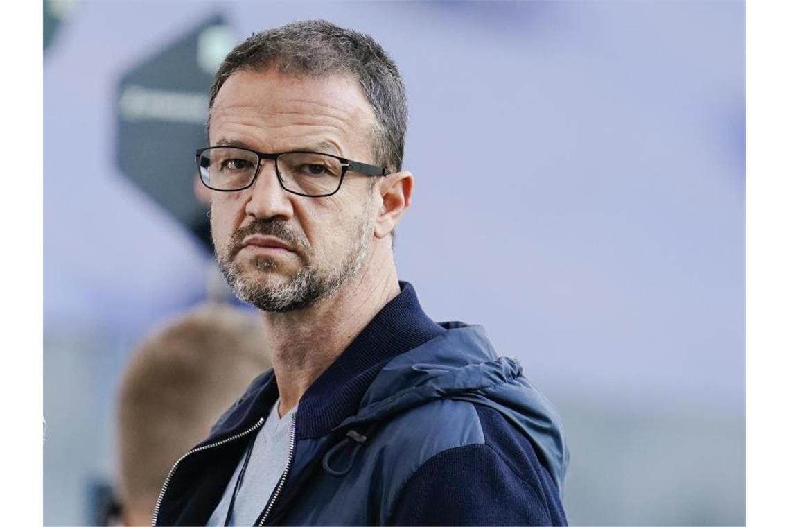 Wende im Fall Bobic? - Eintracht will Sportvorstand halten Bleibt Sportvorstand Fredi Bobic doch bei Eintracht Frankfurt?. Foto: Uwe Anspach/dpa