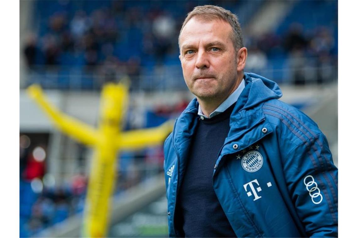 Fix: Flick bleibt Bayern-Trainer Bleibt Trainer beim FC Bayern: Hansi Flick. Foto: Tom Weller/dpa