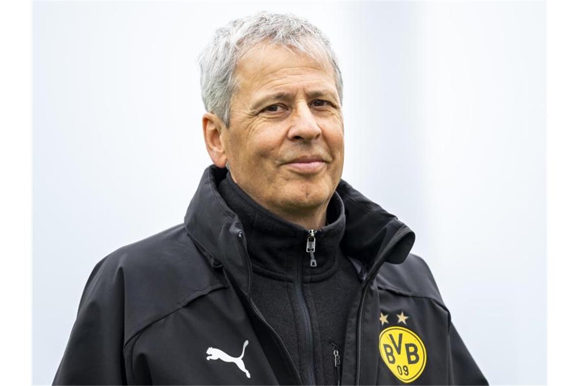 Bleibt Trainer von Borussia Dortmund: Lucien Favre. Foto: David Inderlied/dpa