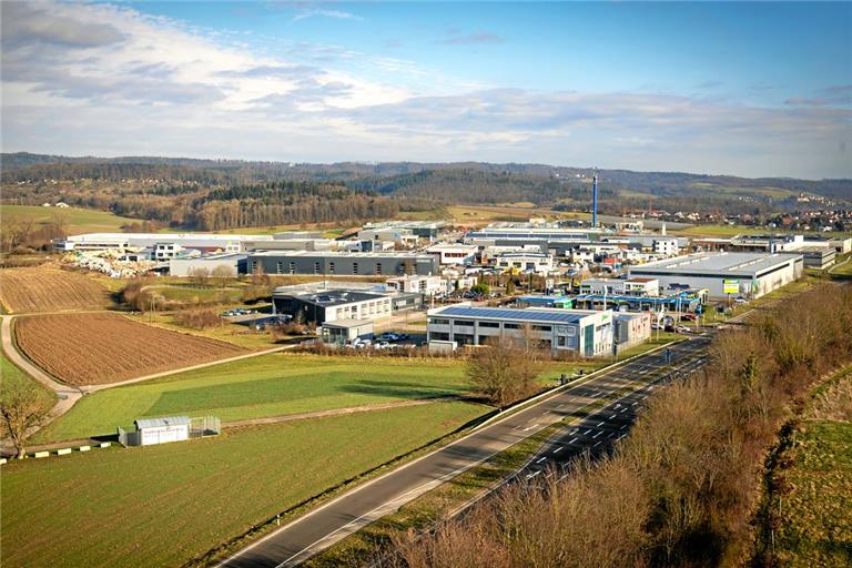 Herbsttristesse bei den Unternehmen im Landkreis Blick auf das Backnanger Gewerbegebiet Lerchenäcker: Die Stimmung in den Unternehmen ist zurzeit trübe.