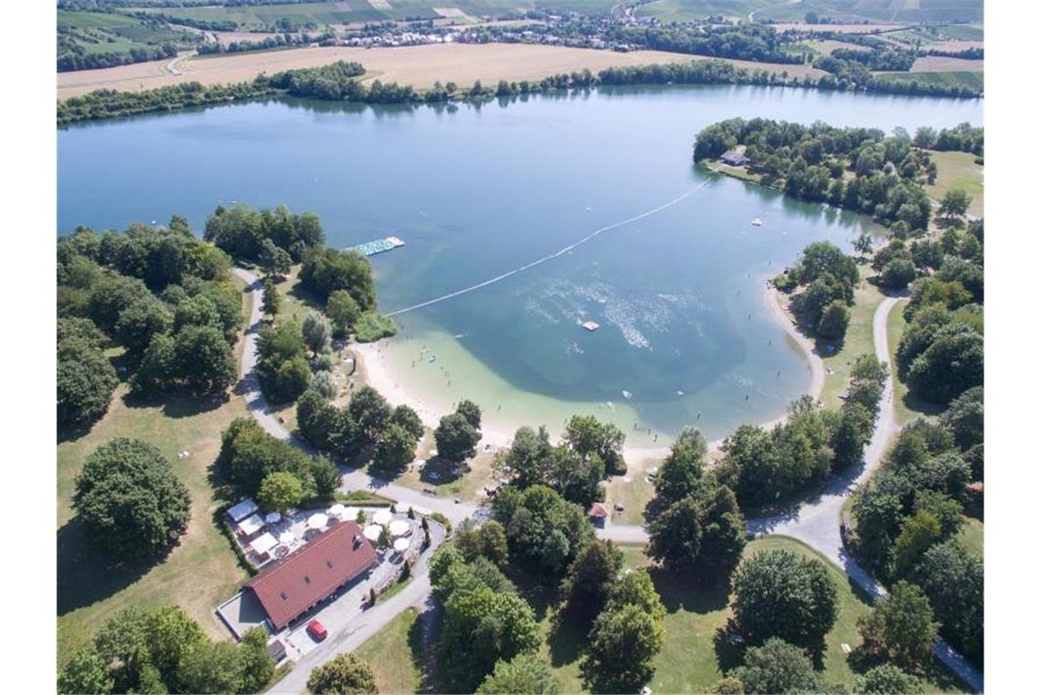 Breitenauer See wird wieder schrittweise geöffnet Blick auf den Breitenauer See. Foto: Sebastian Gollnow/dpa/Archivbild