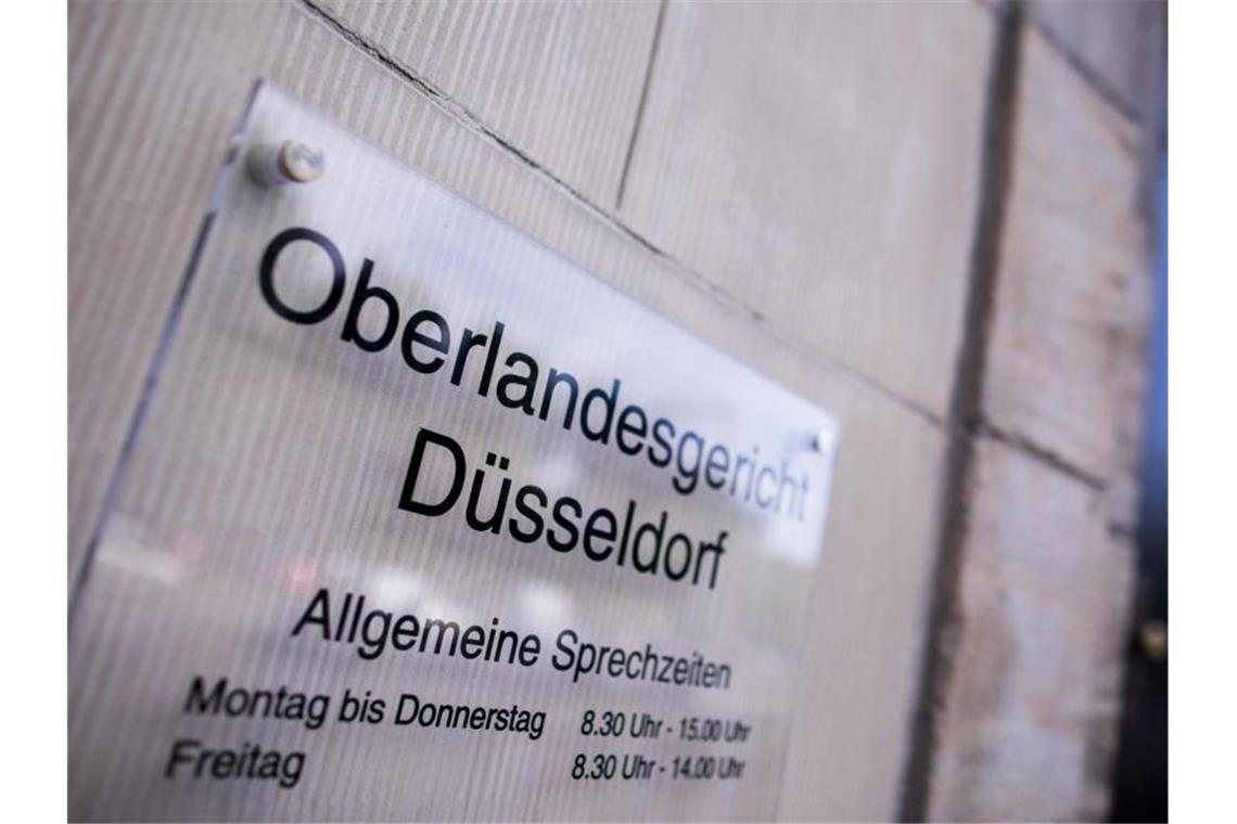 Blick auf den Eingang zum Oberlandesgericht Düsseldorf. Foto: Rolf Vennenbernd/Archiv