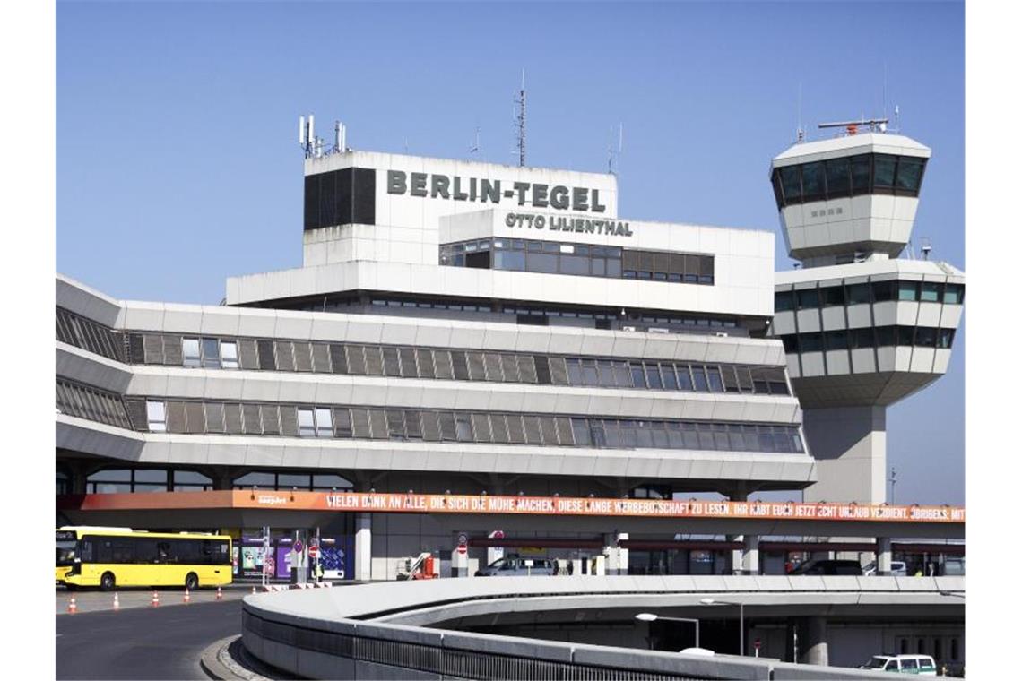 Blick auf den Flughafen "Otto Lilienthal" in Tegel. Foto: Carsten Koall/dpa