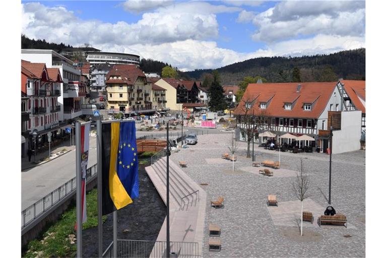 Blick auf den Rathausplatz. Foto: Uli Deck/dpa/Archivbild