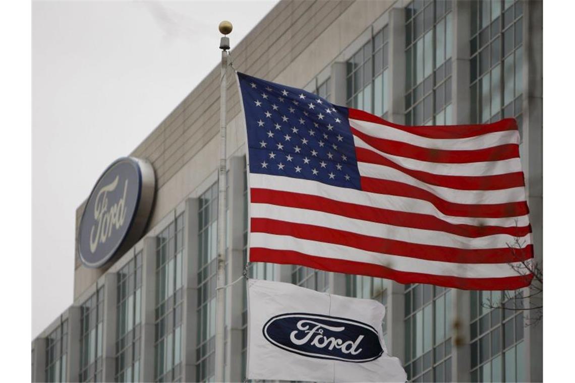 Blick auf die Ford-Zentrale in Dearborn (USA). Foto: Jeff Kowalsky/EPA/dpa