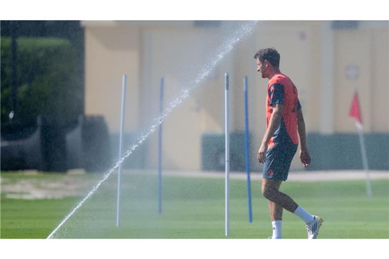 Bloß keine kalte Dusche zum WM-Start: Thomas Müller.