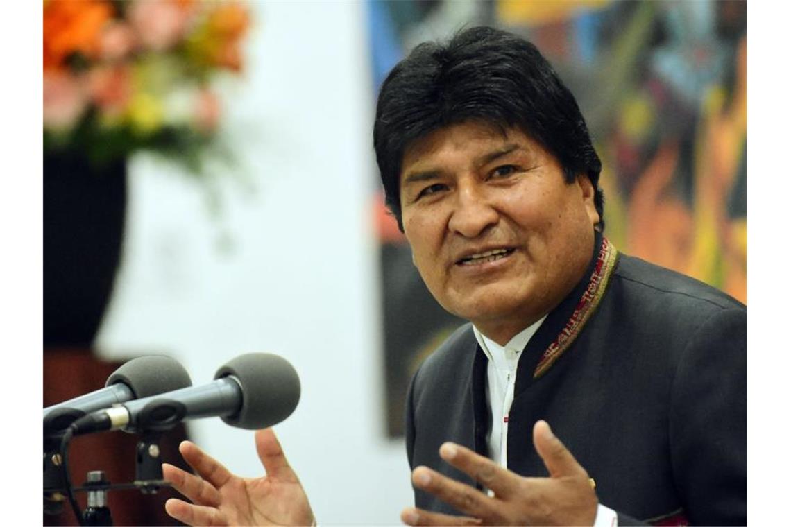 Präsident Morales gewinnt Bolivien-Wahl im ersten Durchgang Boliviens Präsident Evo Morales während einer Pressekonferenz in La Paz. Foto: Diego Valero/ABI/dpa