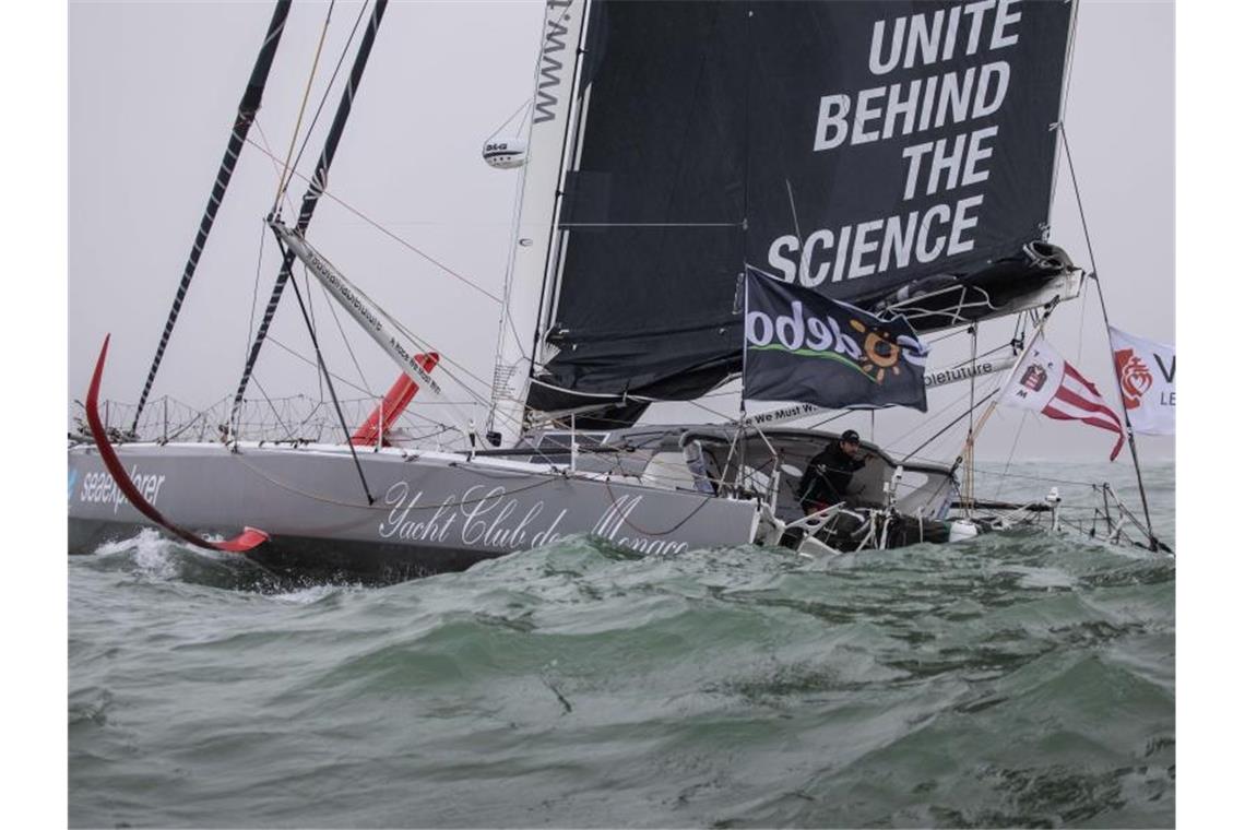 Herrmann nach Vendée Globe: Interviews, Orden, Kinderbett Boris Herrmann war mit seiner Rennyacht „Seaexplorer - Yacht Club de Monaco“ 28.000 Seemeilen auf den Weltmeeren unterwegs. Foto: Martin Keruzoré/Team-Malizia.com/dpa