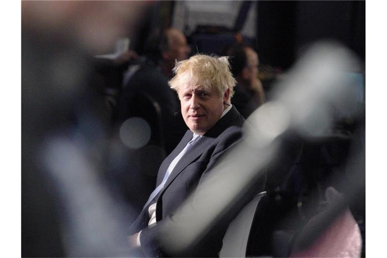 Boris Johnson, Premierminister von Großbritannien, spricht während eines Interviews auf dem Parteitag der Konservativen. Foto: Peter Byrne/PA Wire/dpa