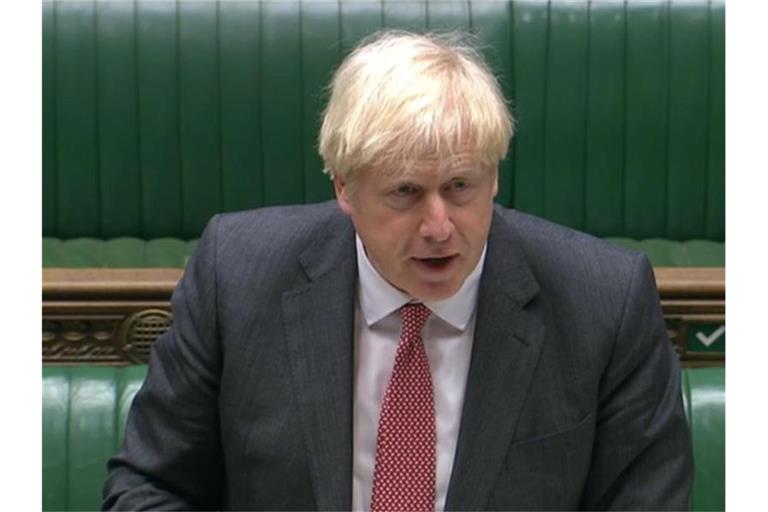 Boris Johnson spricht während einer Debatte im Unterhaus. Foto: -/House Of Commons/PA Wire/dpa