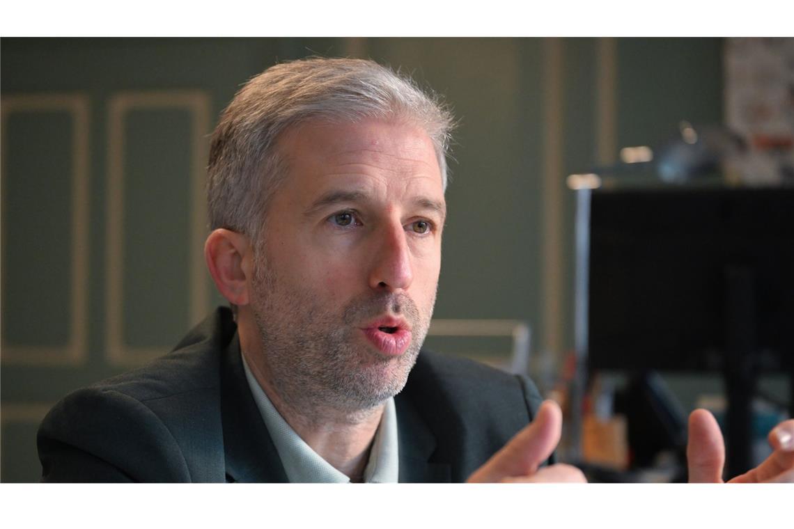 Boris Palmer thematisiert aufgrund persönlicher Erfahrungen den Umgang mit psychisch kranken Menschen.