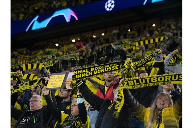 Borussia Dortmund darf künftig 67.000 Fans ins Stadion lassen. Foto: Bernd Thissen/dpa