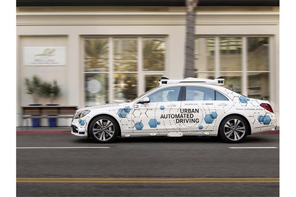 Bosch und Daimler testen ihre gemeinsam entwickelte Technik für selbstfahrende Autos in San Jose. Foto: Bosch/dpa/Archivbild