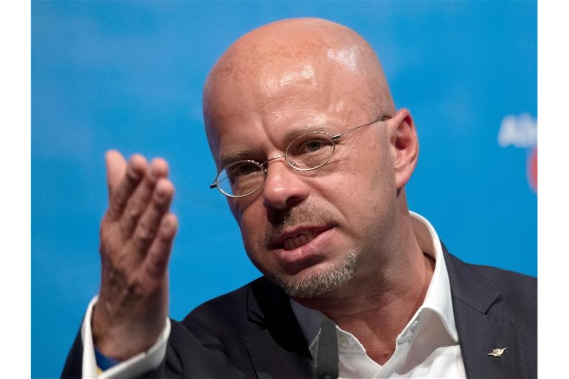 Ost-AfD im Steigflug - und viele Westdeutsche am Schalthebel Brandenburgs AfD-Landeschef Andreas Kalbitz wäre für einige Mitglieder als neuer Bundesvorsitzender schwer zu verdauen, da er zu den bekanntesten Mitgliedern des rechtsnationalen Flügels zählt. Foto: Ralf Hirschberger