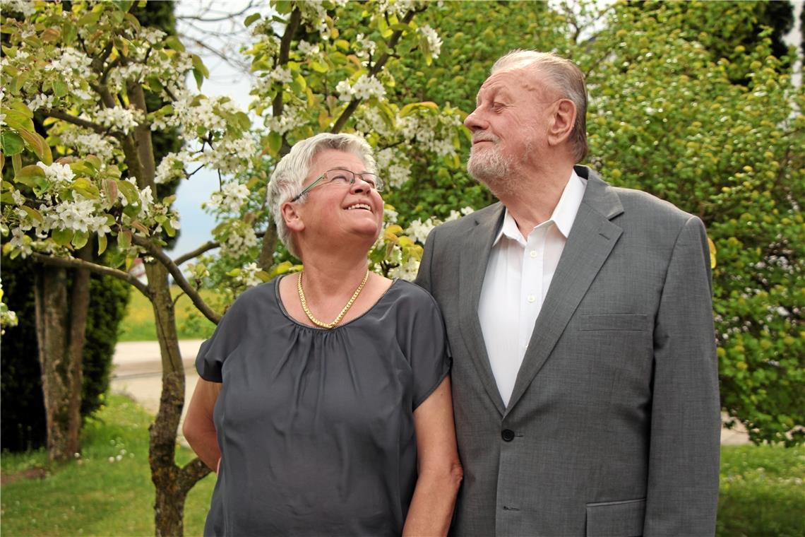 Brigitte und Alfred Sammet aus Althütte sind seit 50 Jahren verheiratet. Am 12. Mai 1972 gaben sie sich das Jawort. Fotos: privat