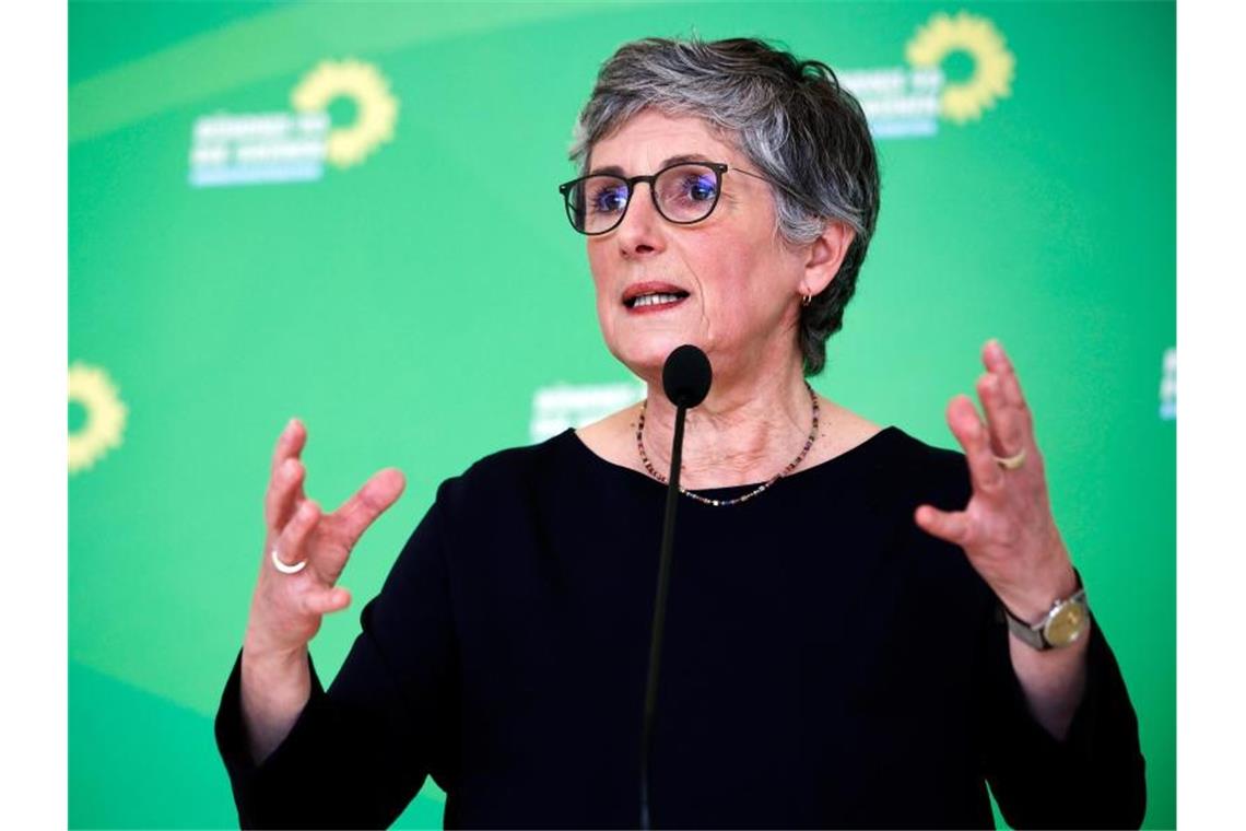 Grünen-Fraktionschefin: Heizkostenzuschuss ist zentral Britta Haßelmann, Bundestags-Fraktionsvorsitzende von Bündnis 90/Die Grünen, wirbt für Energiegeld, das direkt ausgezahlt wird. Foto: Carsten Koall/dpa