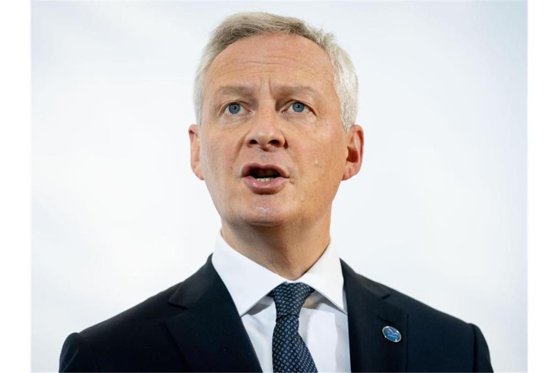 Frankreich setzt 850 Millionen Euro russisches Vermögen fest Bruno Le Maire, Frankreichs Minister für Wirtschaft und Finanzen, bei einem EU-Treffen in Berlin. Foto: Kay Nietfeld/dpa