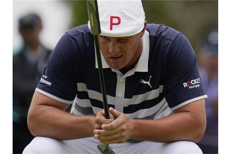 Bryson DeChambeau wird nicht in Tokio abschlagen. Foto: Gregory Bull/AP/dpa