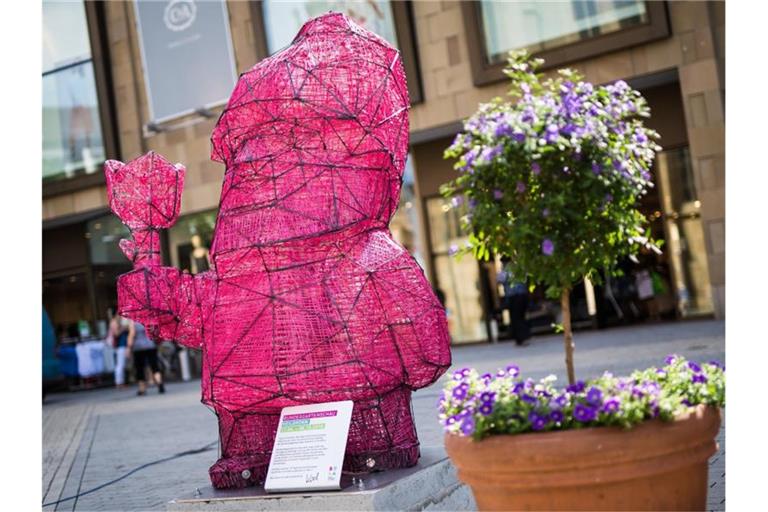 BUGA-Gartenzwerg „Karl“ auf dem Kiliansplatz. Foto: Christoph Schmidt/Archivbild